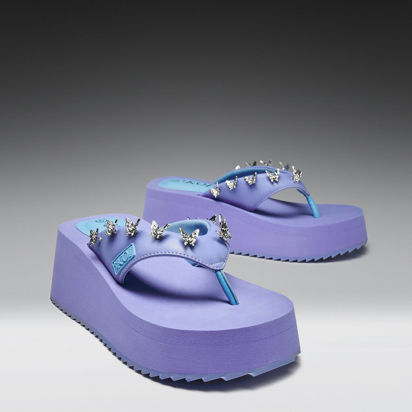 KOI Footwear - Daydreamer Flatform Thong Sandals -Lilac