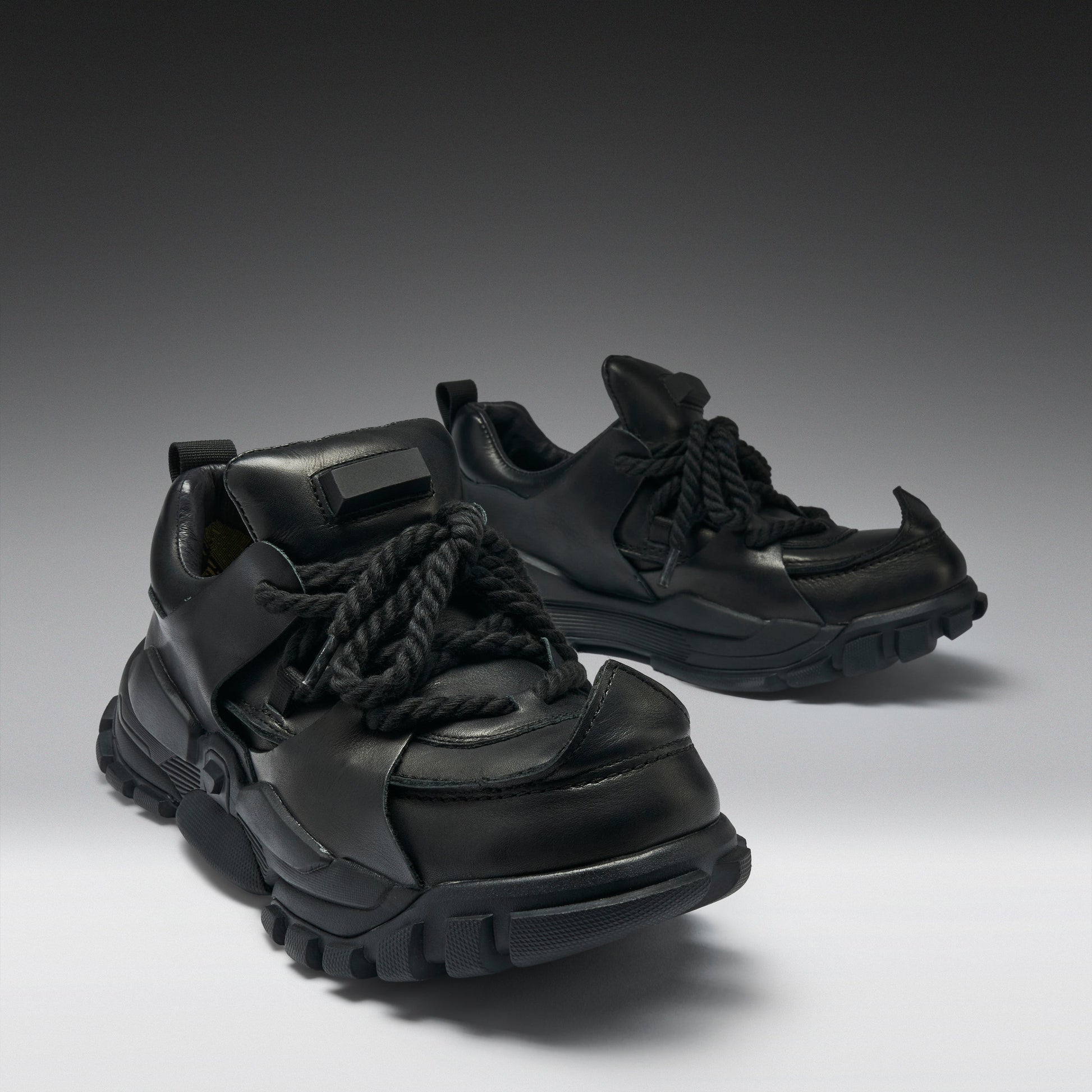 KOI Footwear - Serpentbone Full Grain Leather Men's Utility Shoes - Shadow