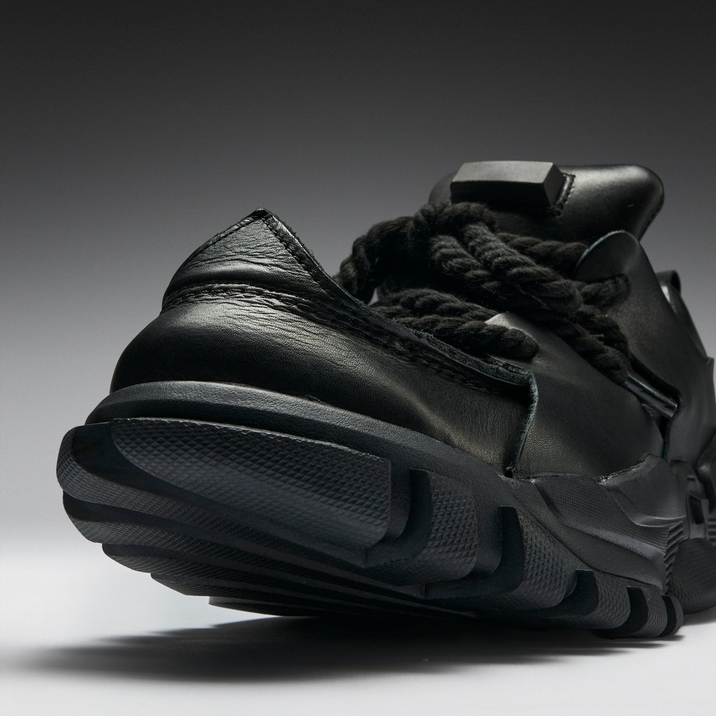 KOI Footwear - Serpentbone Full Grain Leather Men's Utility Shoes - Shadow