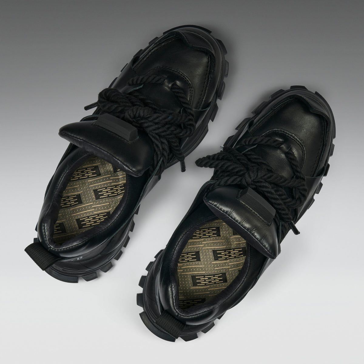 KOI Footwear - Serpentbone Full Grain Leather Men's Utility Shoes - Shadow