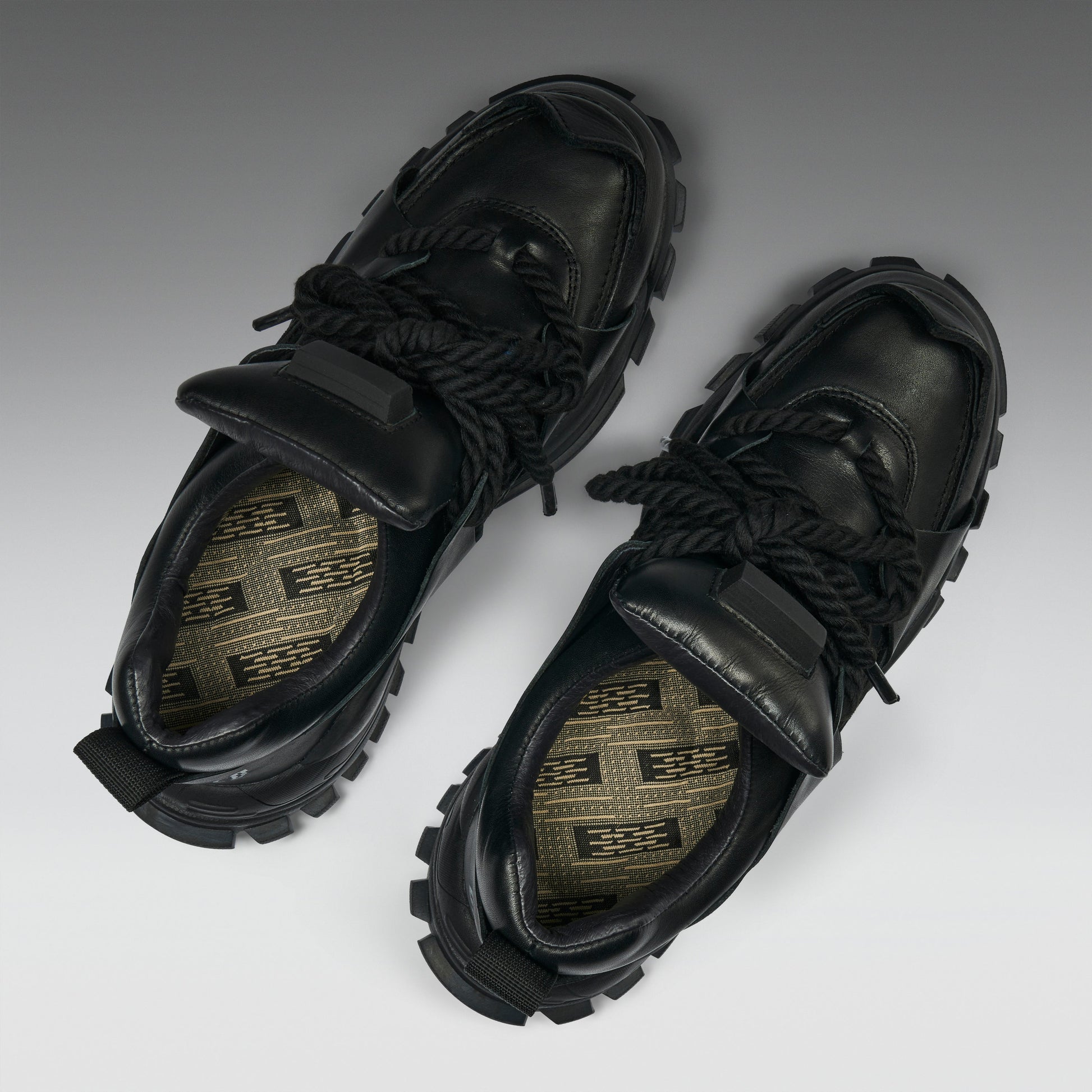 KOI Footwear - Serpentbone Full Grain Leather Men's Utility Shoes - Shadow
