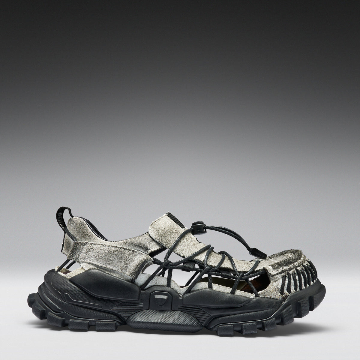 KOI Footwear - Desert Wraith Full Grain Leather Men's Recon Runners - Dune