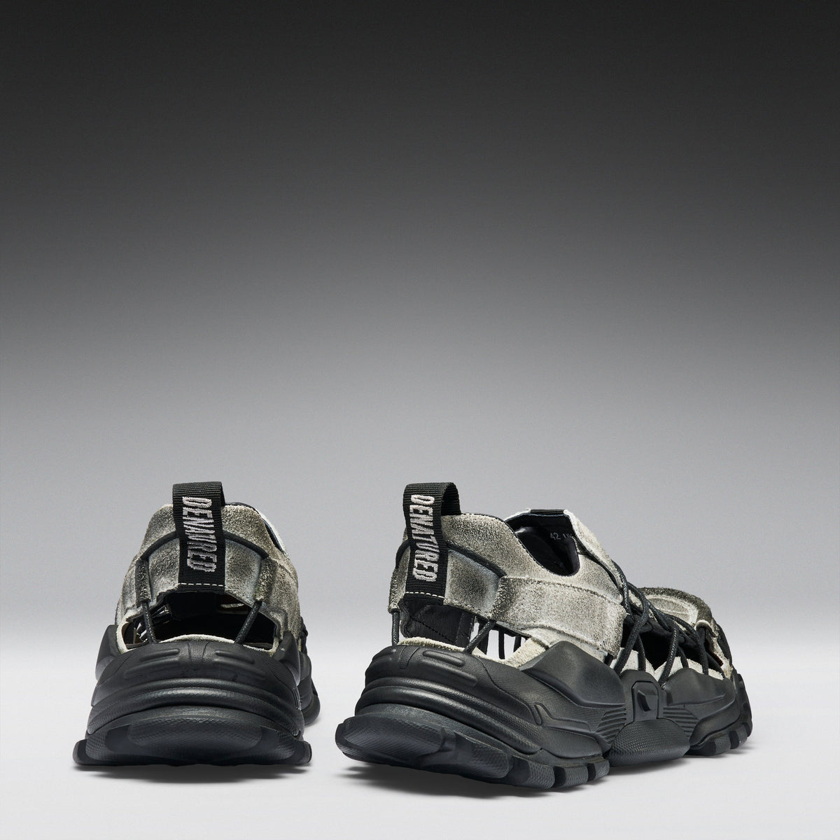KOI Footwear - Desert Wraith Full Grain Leather Men's Recon Runners - Dune