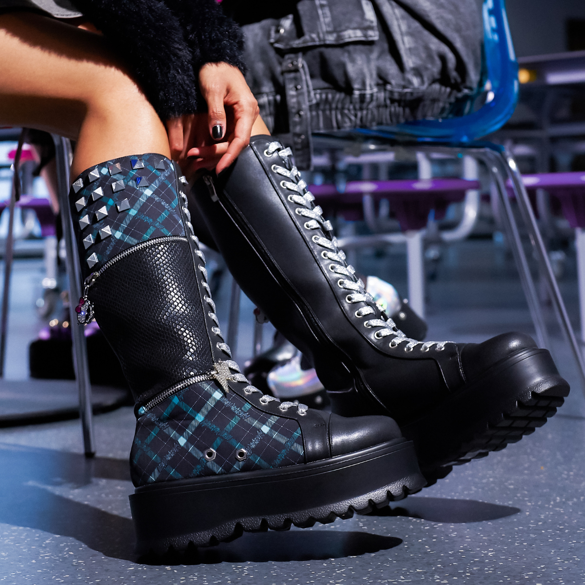 KOI Footwear - MONSTER HIGH Frankie Stein Firecracker Long Platform Boots - Green