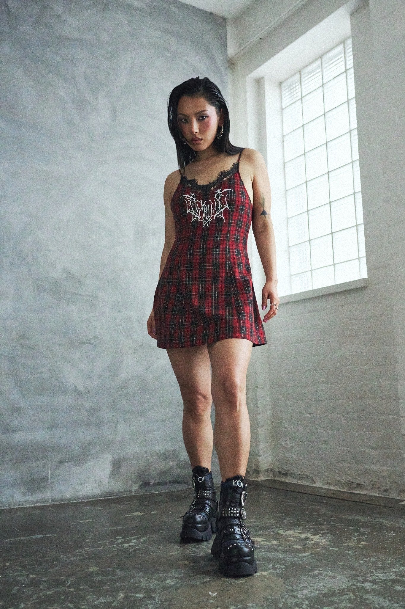 KOI Footwear - Enchained Belt Monster Boots - Black